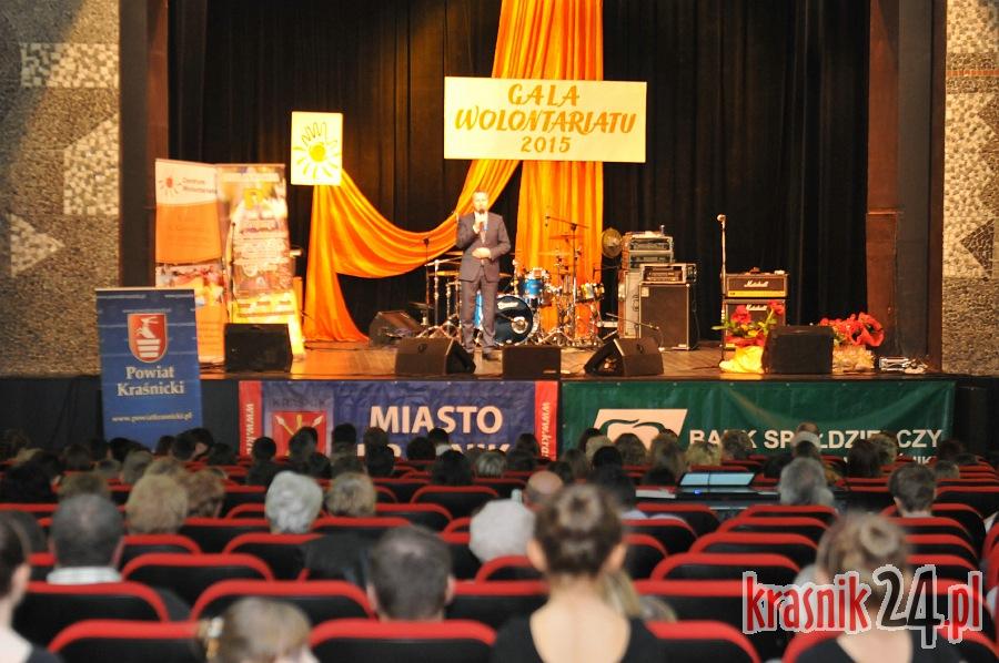  „Barwy wolontariatu 2016”. Nagrodzą wolontariuszy za ich pracę