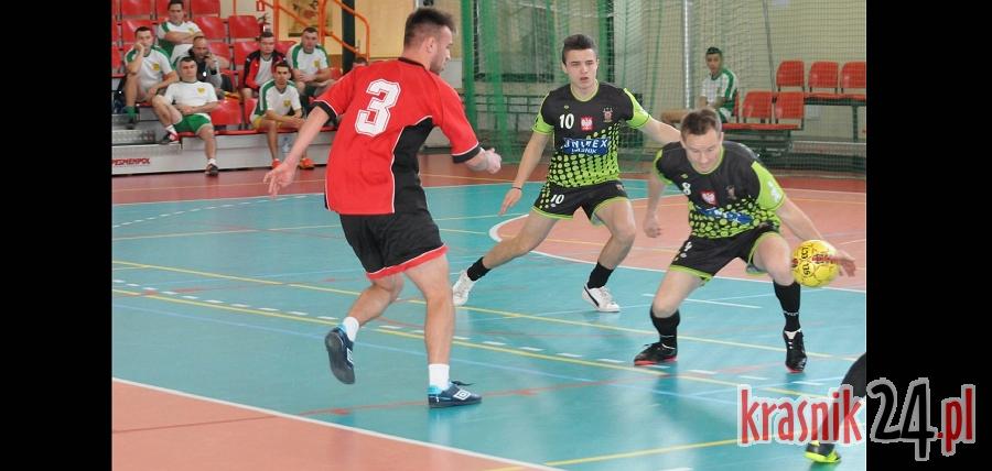 Najlepsi piłkarze wśród strażaków są z OSP Trzydnik Duży. FOTO