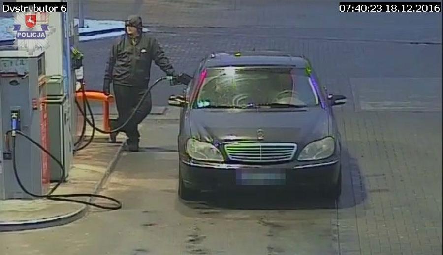 Policja poszukuje kierowcy, który zatankował auto i odjechał nie płacąc