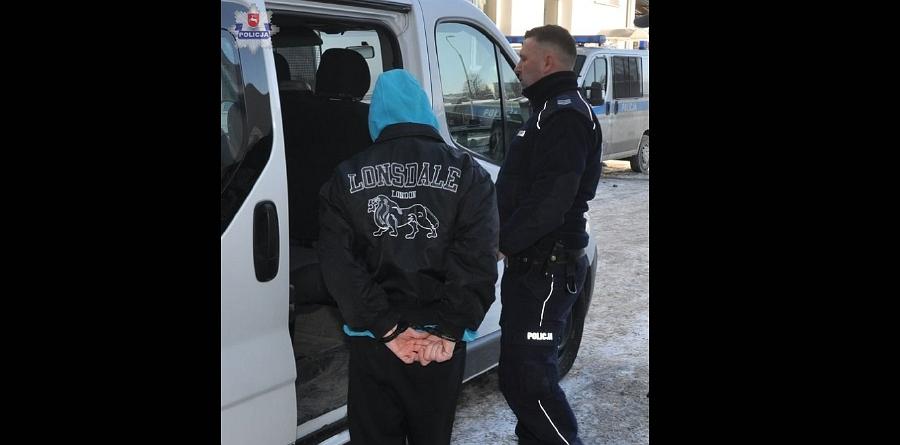 Policjant po służbie rozpoznał i zatrzymał poszukiwanego