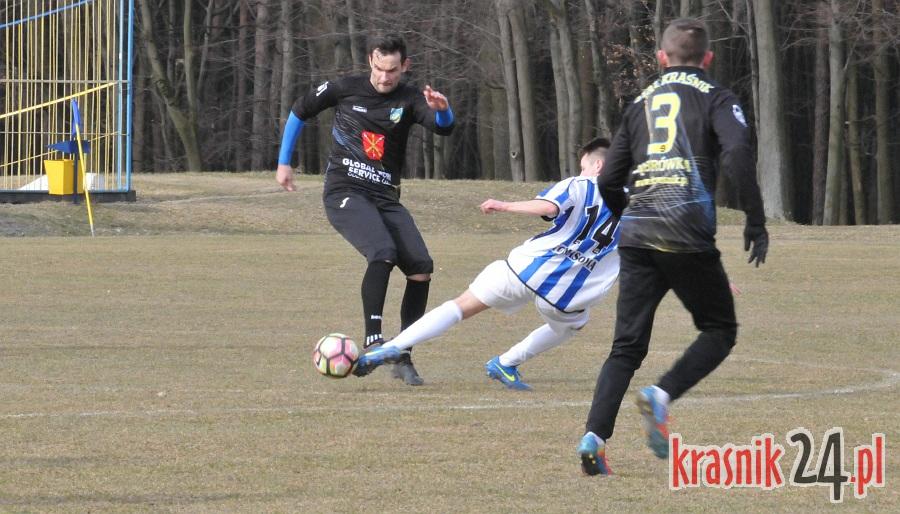 Wygrany sparing przed piłkarską wiosną. Stal Kraśnik - Tomasovia Tomaszów Lub. 1:0. Foto