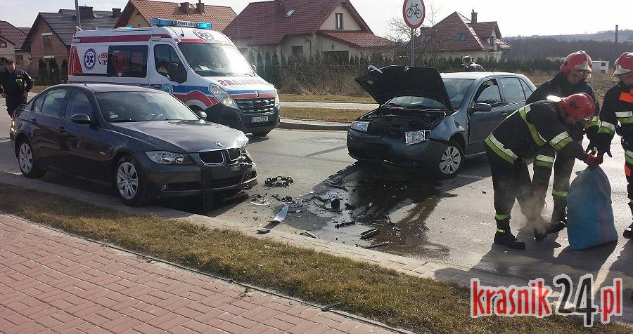 Kraśnik. Ładna pogoda też rozprasza. Kolizja na skrzyżowaniu Granicznej i Karmelowej
