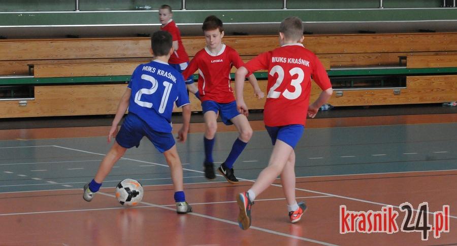Gospodarze najlepsi podczas Halowego Turnieju Piłki Nożnej o Puchar Prezesa MUKS Kraśnik