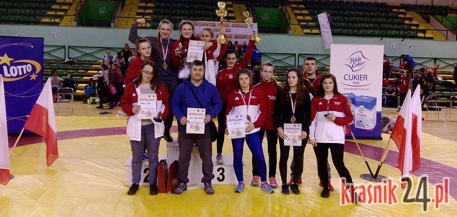 Zapasy. Beata Kośla i Aleksandra Wólczyńska Mistrzyniami Polski, Marta Gruszkiewicz z Pucharem Polski