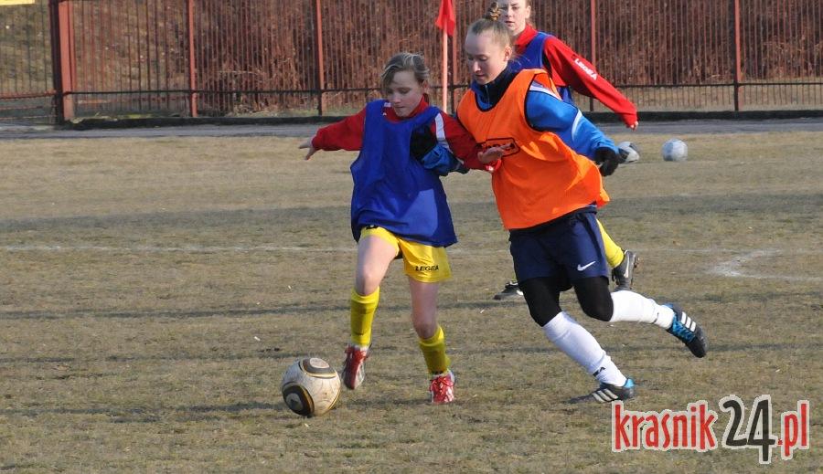 Nikola Dębińska, wychowanka MUKS Kraśnik, powołana na zgrupowanie piłkarskiej reprezentacji Polski U-15