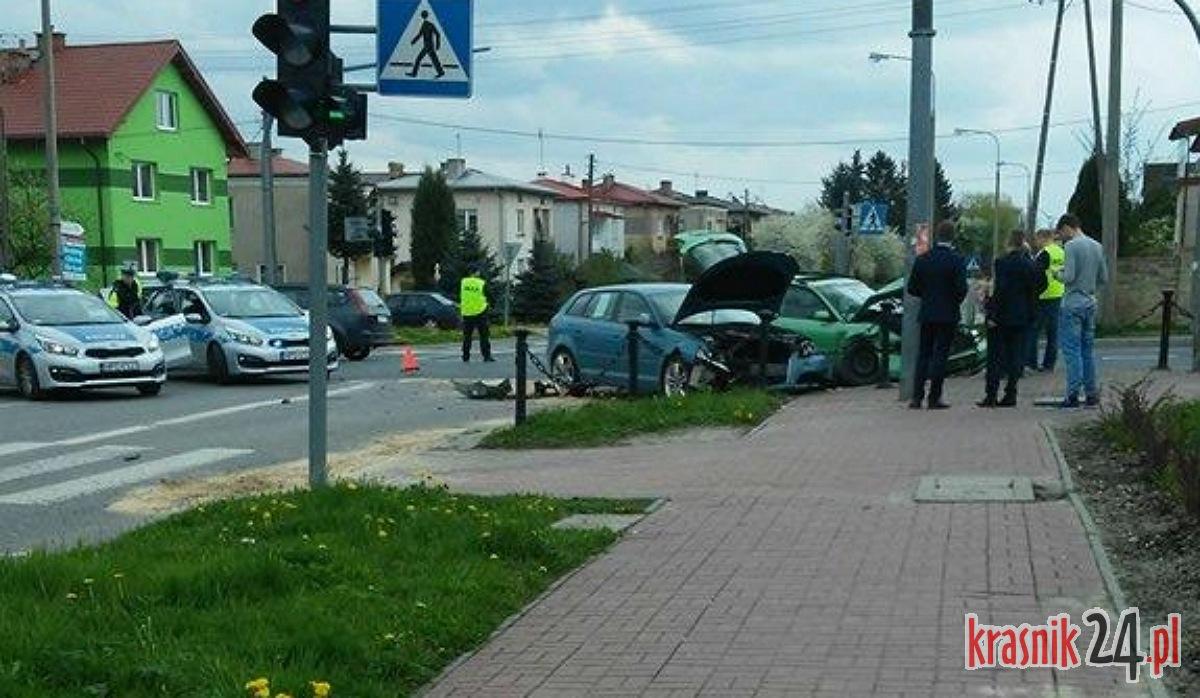 Kraśnik. Stłuczka na skrzyżowaniu ulic Słowackiego, Balladyny i Konopnickiej