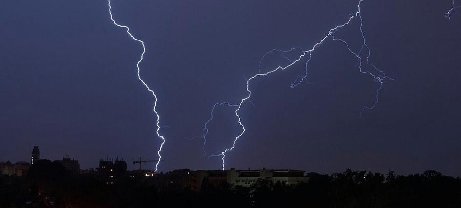 Dzisiaj na Lubelszczyźnie niewykluczone burze i grad