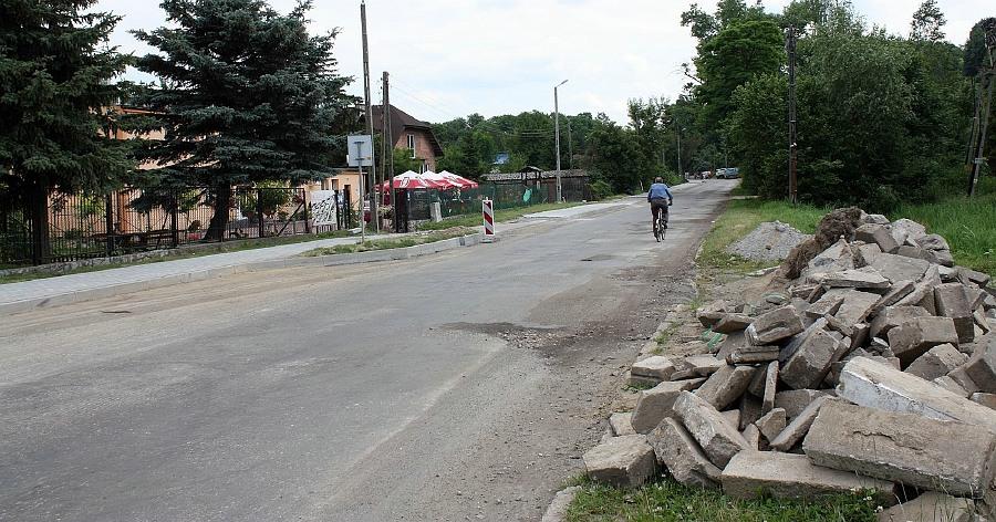 Remontowe lato na powiatowych drogach w Kraśniku