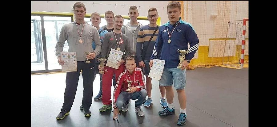 Medalowe występy zapaśników w Mistrzostwach Zrzeszeń LZS w Krotoszynie