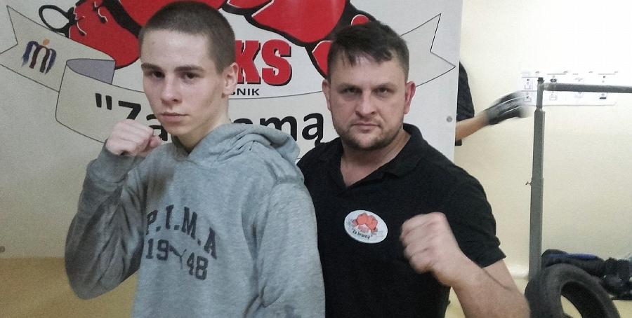 Oskar Mikołajczak już pewny brązowego medalu Mistrzostw Polskim juniorów w boksie