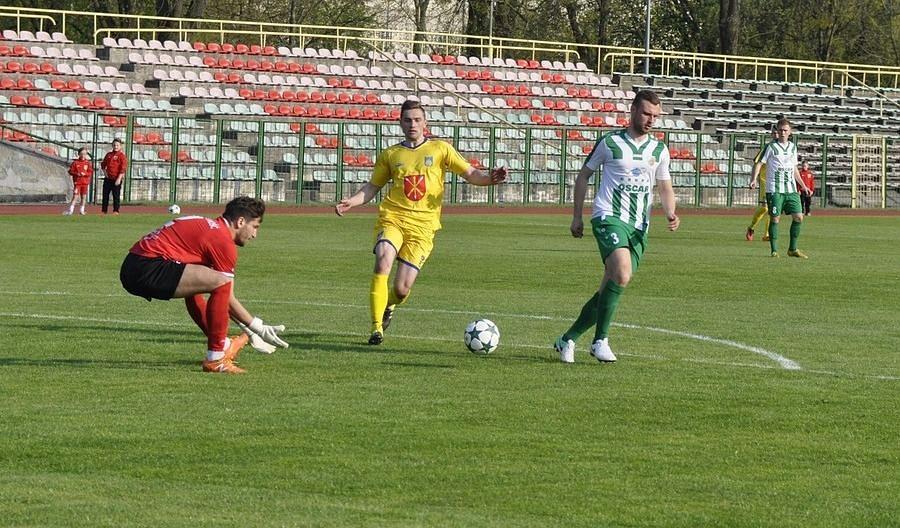 Kraśniczanie mecz kończyli w dziewiątkę. Hetman Zamość - Stal Kraśnik 3:0