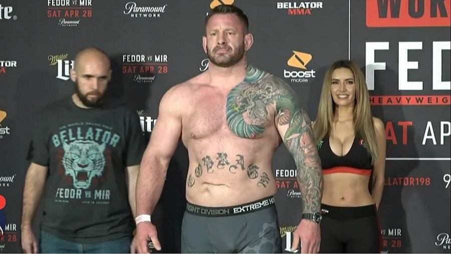 Adam Maciejewski gotowy do walki w Bellator. Dzisiaj wejdzie do klatki z Amerykaninem.