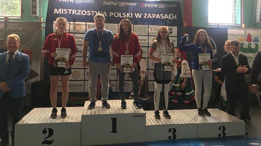 Troje zapaśników LUKS Suples Kraśnik Mistrzami Polski Juniorów