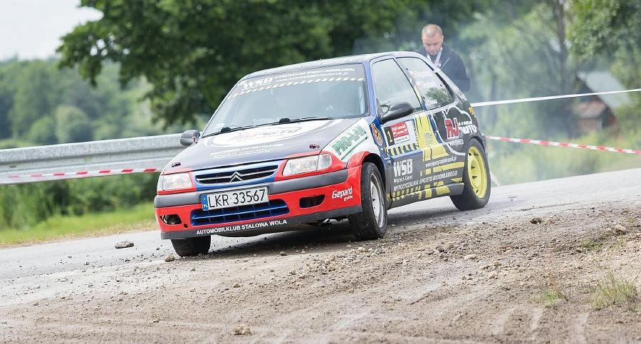 Gdyby nie kłopoty ze skrzynią, zwycięstwo byłoby w zasięgu. IFD Rally Team na Rajdzie Laskowiak. Wideo