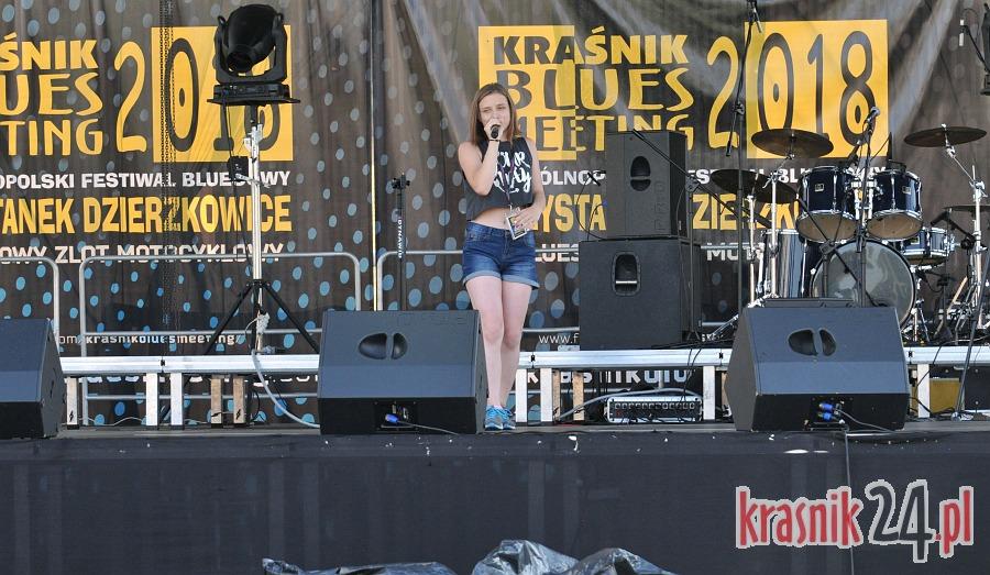 Dzieci zaśpiewały bluesa podczas Kraśnik Blues Meeting 2018 Przystanek Dzierzkowice. foto Wideo