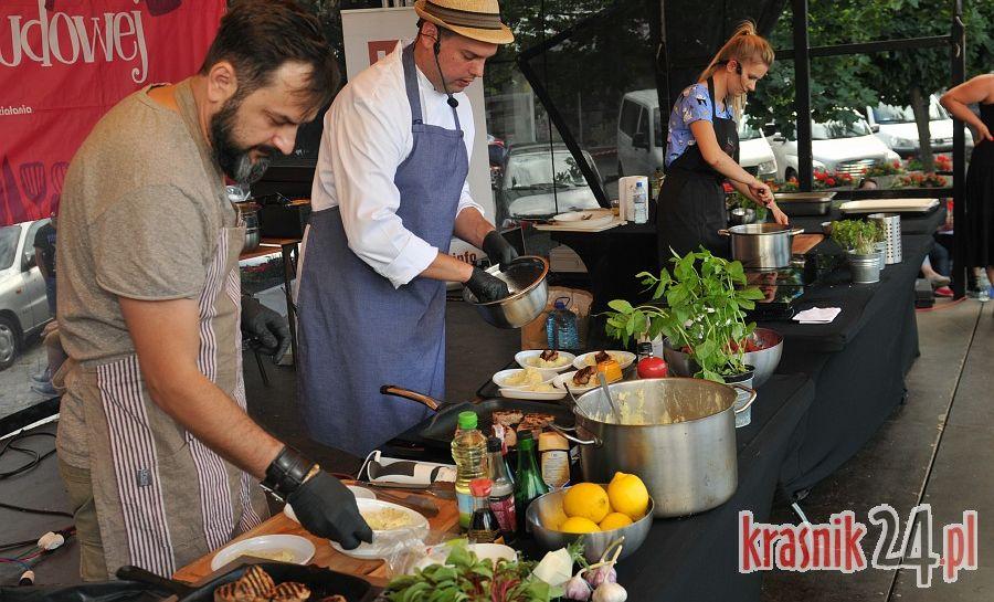 Uczta dla podniebienia, czyli V edycja Festiwalu Kulinariów i Sztuki Ludowej za nami. Foto