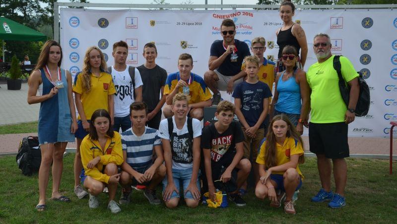 Medalowy występ pływaków fali w Mistrzostwach Polski Juniorów na Wodach Otwartych
