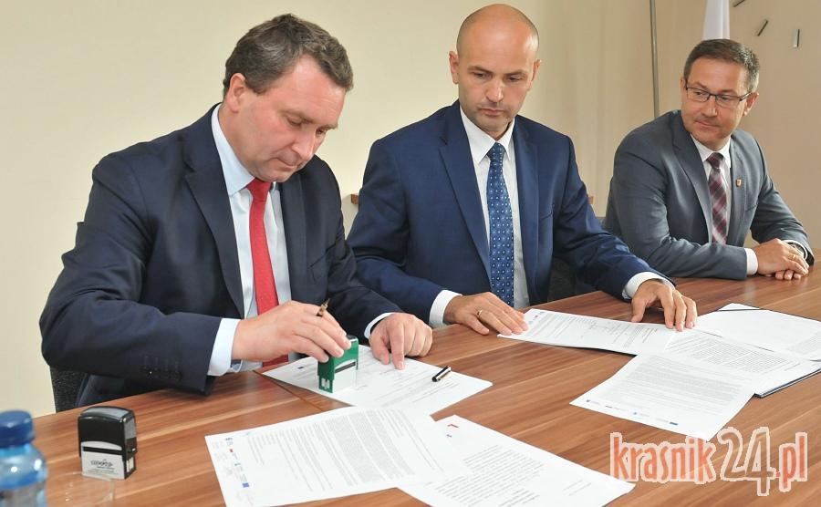 Będzie internetowa rejestracja do lekarza i odbiór wyników badań. Kraśnicki szpital wdraża e-usługi