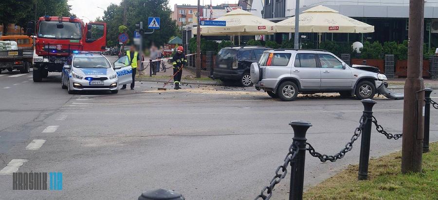 Kraśnik. Stłuczka na skrzyżowaniu ulic Wyszyńskiego i Krasińskiego