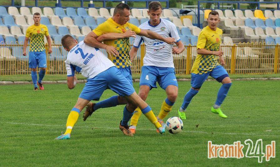 Od początku kontrolowali mecz i pokonali lidera. Stal Kraśnik – Hutnik Kraków 2:0