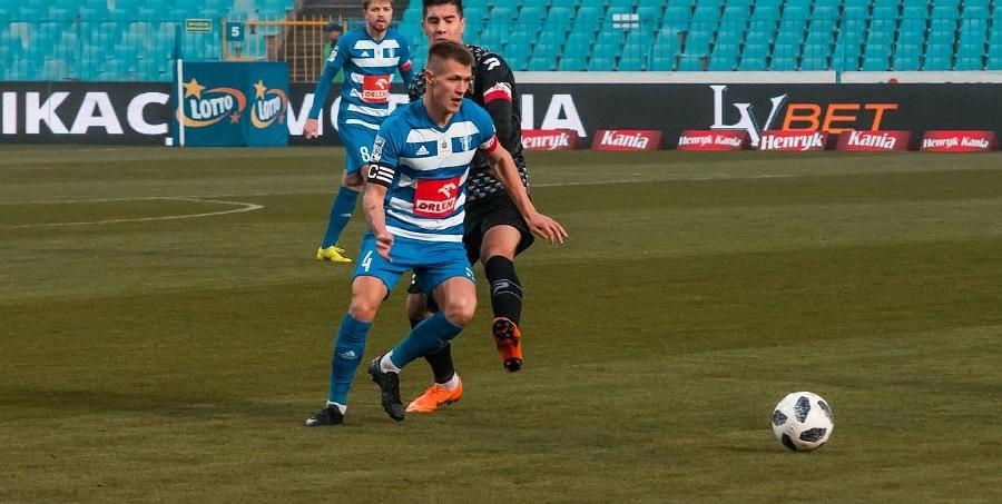 Dobry występ i bramka Szymańskiego w meczu Lech – Wisła. Wideo