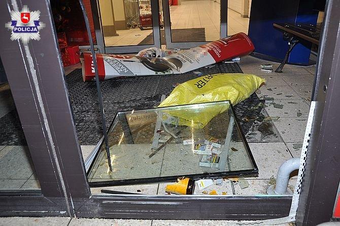 Święta spędzi w areszcie. Wpadł podczas włamania do marketu