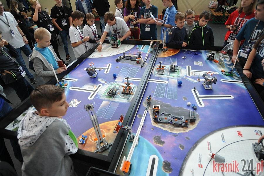 FIRST LEGO League. W Kraśniku odkrywali życie i podróżowanie w kosmosie