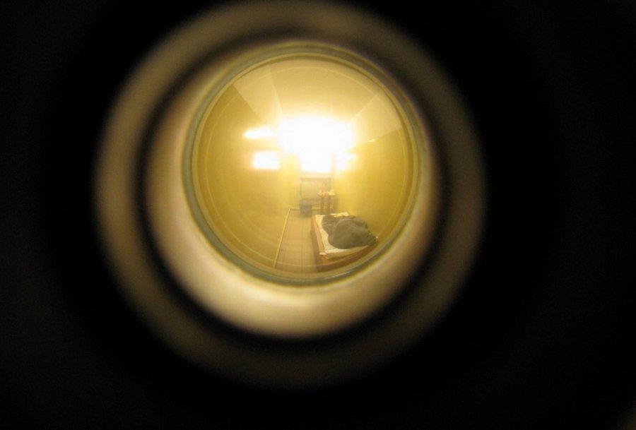 Z nożem na kobietę. Mężczyzna został zatrzymany przez policję