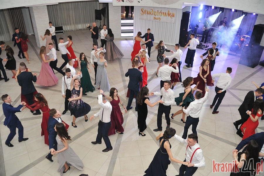 Maturzyści z ZS 3 bawili się na studniówce