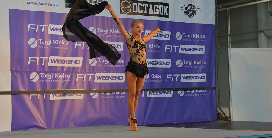 Agata Suszko z brązowym medalem Mistrzostw Polski Dzieci i Młodzieży w Fitness