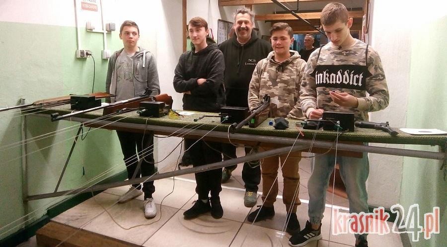 Strzelectwo sportowe. Drużynowo tuż za podium, indywidualnie Michał Nastarowicz najlepszy z pistoletu