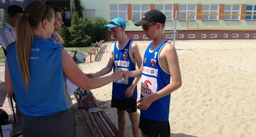 Para Szymula& Cieślik z MKS Kraśnik Mistrzem Województwa w plażówce młodzików
