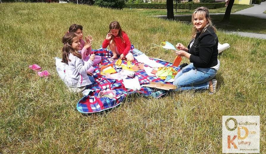 Lato z ODK SM Pomoc. W lipcu animacje sportowe i plastyczne oraz Piknik Łuczniczy