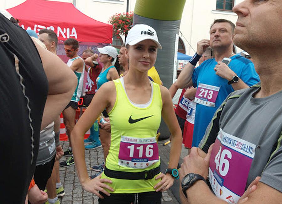 Magdalena Wójcicka z SKB wygrywa w Lubartowie