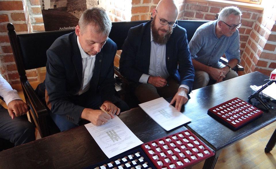 Skarb annopolskiej „Szansy” w sandomierskim muzeum