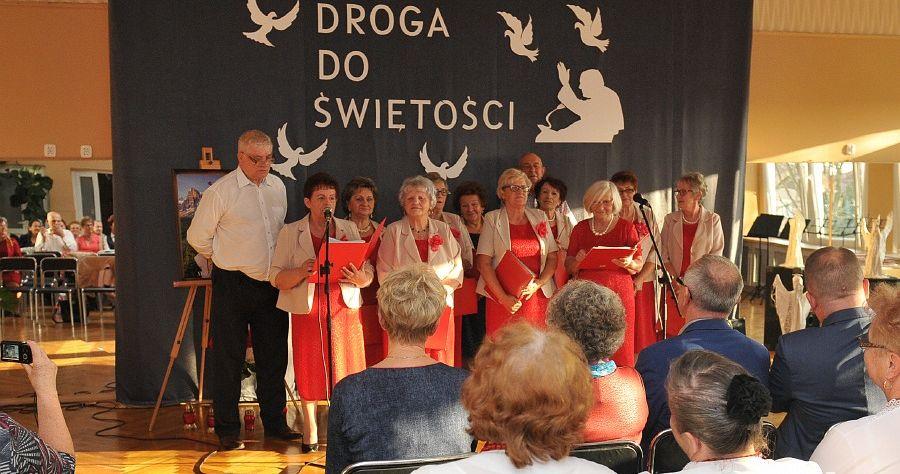 Wspominali „drogę do świętości” Jana Pawła II