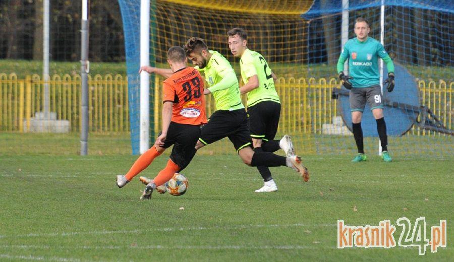 Remis uratowany w końcówce meczu. Stal Kraśnik – KSZO Ostrowiec Św. 1:1