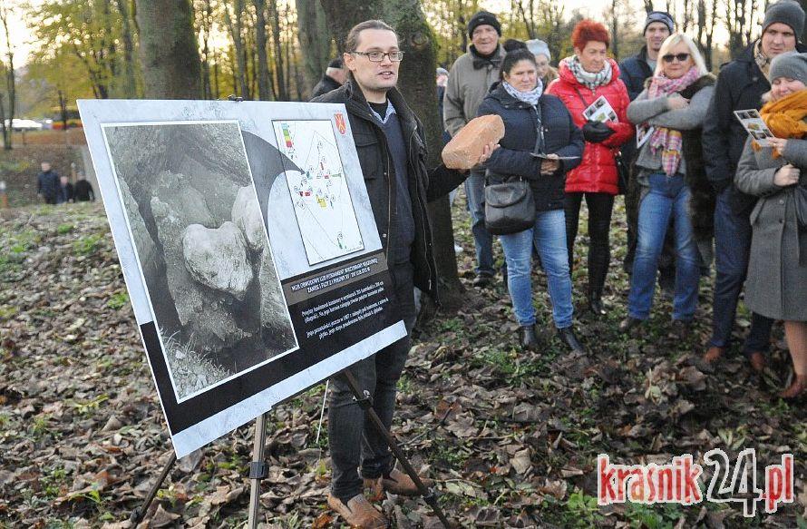 Warownia ukryta pod ziemią. Wycieczka po kraśnickim zamczysku przyciągnęła tłumy
