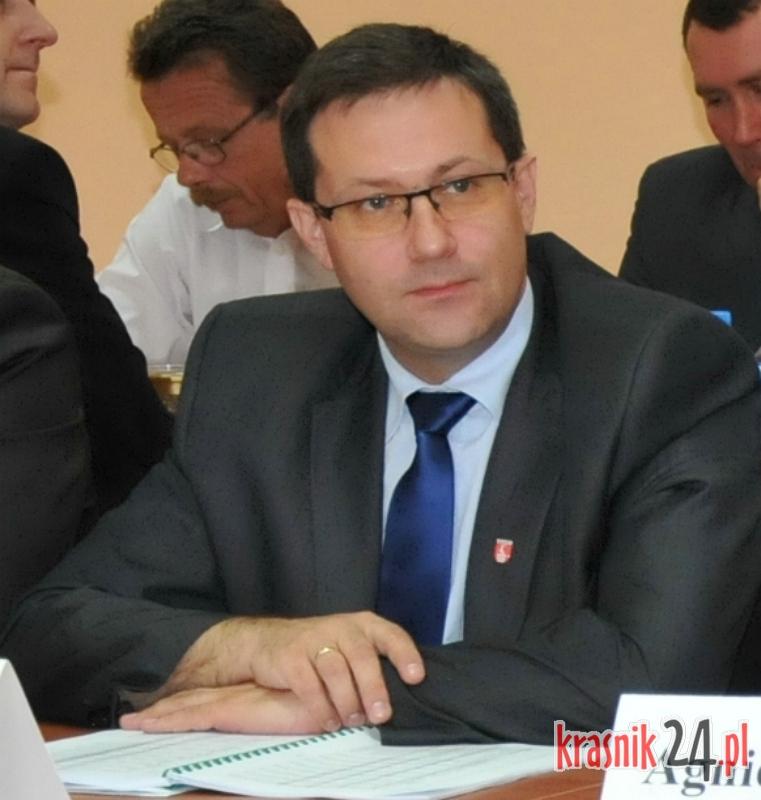 Akcje sprzedane, Andrzej Maj nadal prezesem KPM