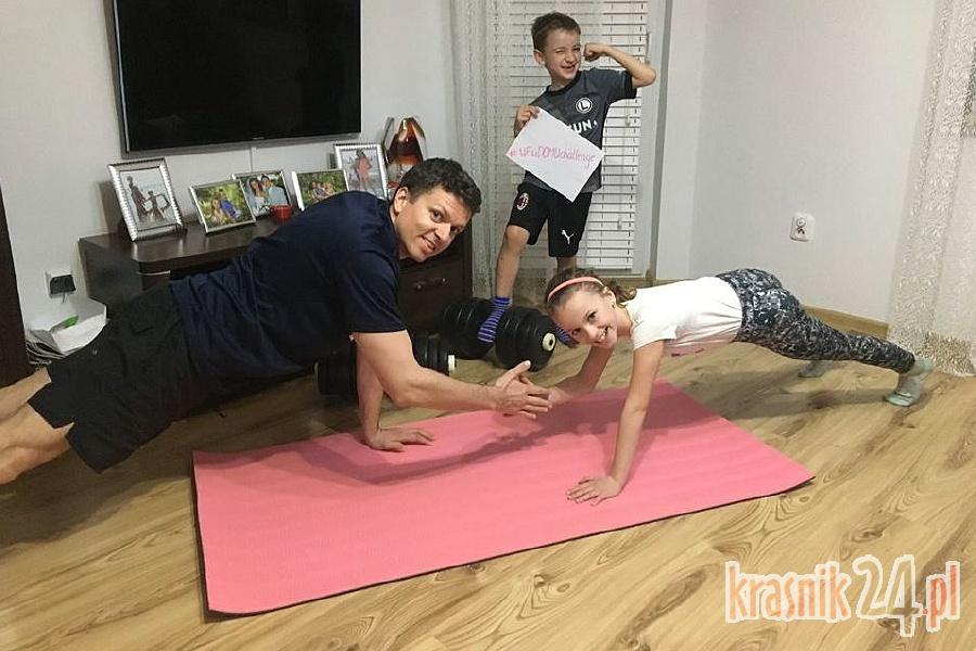 #WfwDOMUchallenge. Wuefista z SP 5 zachęca do aktywności fizycznej