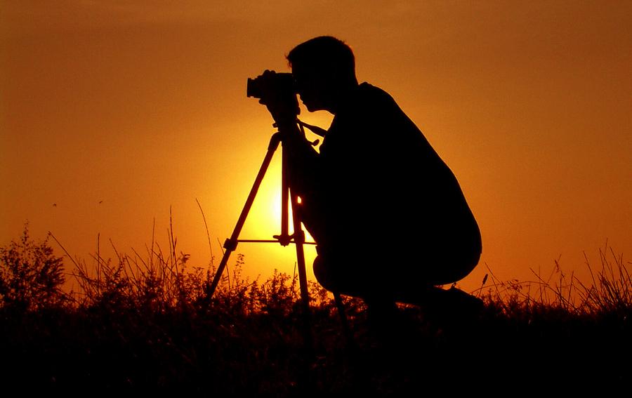 Fotografowie na start. Wystartowały konkursy fotograficzne w powiecie i Dzierzkowicach