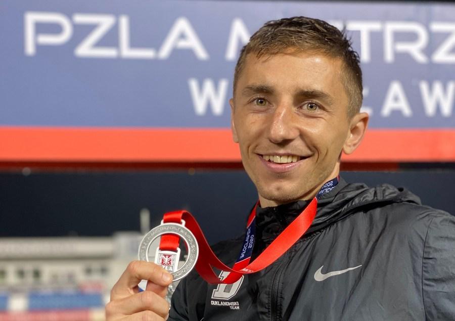 Kamil Jastrzębski ze srebrnym medalem MP w biegu na 5000m!!