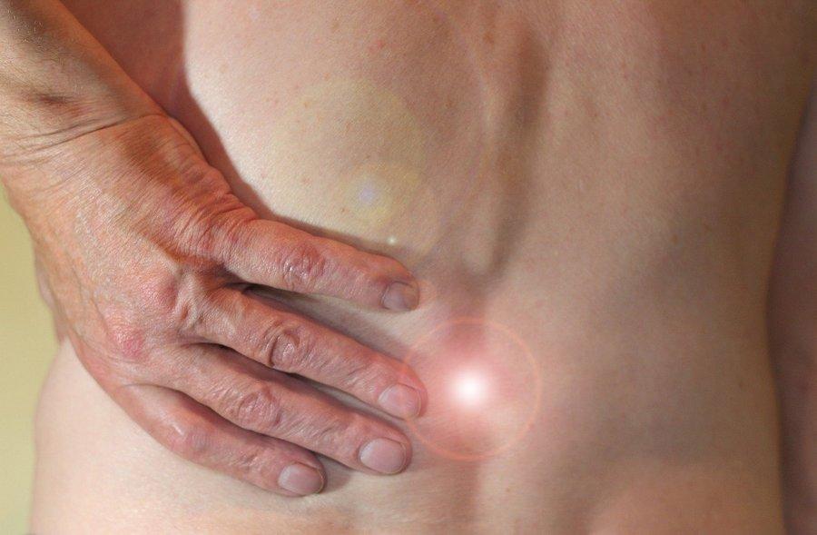 Dokucza ci ból kręgosłupa? Powiat zaprasza na bezpłatne zajęcia