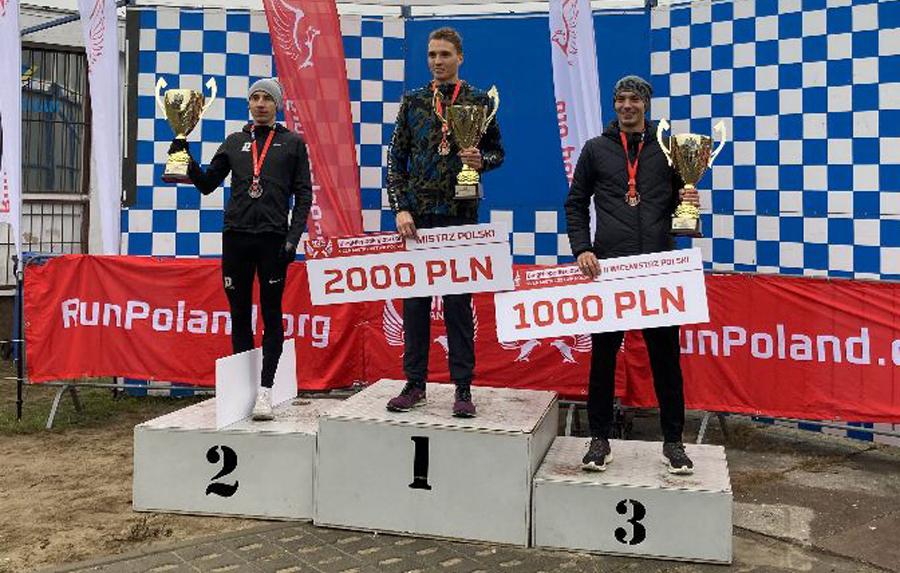 Kamil  Jastrzębski wicemistrzem Polski seniorów  w biegu na 10 km!!!