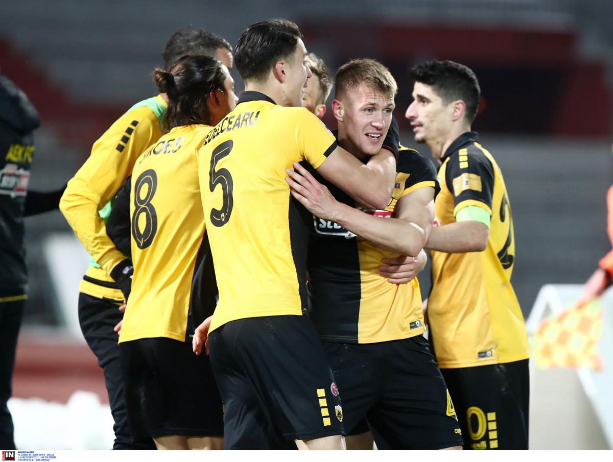 Gol Damiana Szymańskiego w greckiej Superlidze
