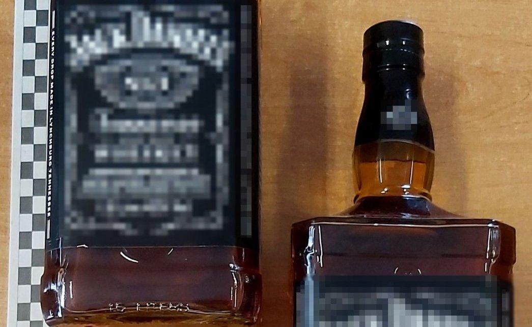 Kradli alkohole i markowe perfumy. Wpadli w Kraśniku