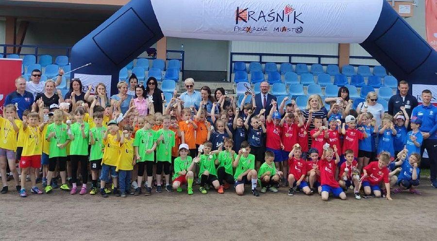 Dzieci rywalizowały w piłkarskim turnieju