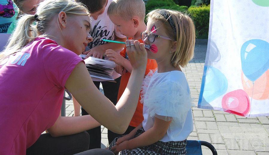 Weekendowe animacje dla dzieci na kraśnickich placach zabaw