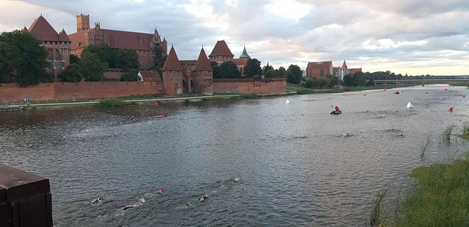 Ironmeni z Kraśnika. Antoniuk i Skórski na Castle Triathlon Malbork 2021