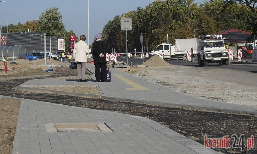 Komunikacja miejska. Koniec przystanków przy fabryce i Lidlu